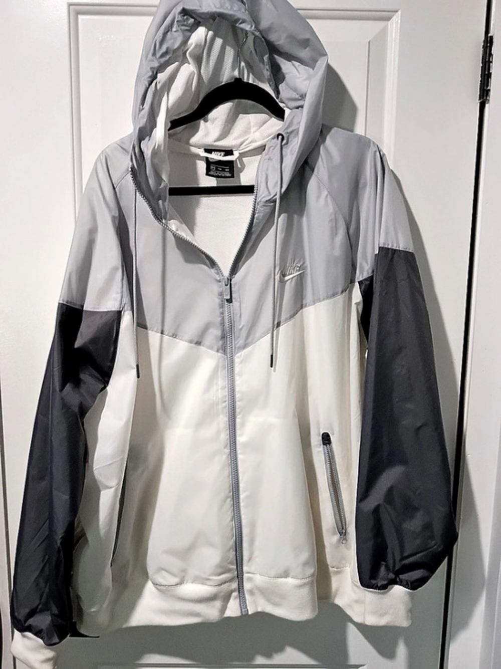 Nike Sportswear Windrunner Hooded Jacket Color Block White & Gray XXL